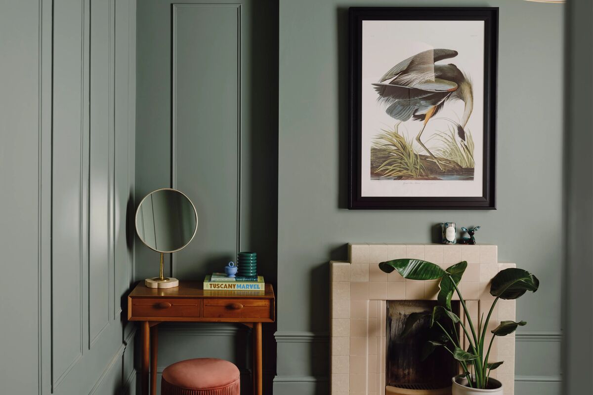 Colour Drenching with Plant-Based Paint