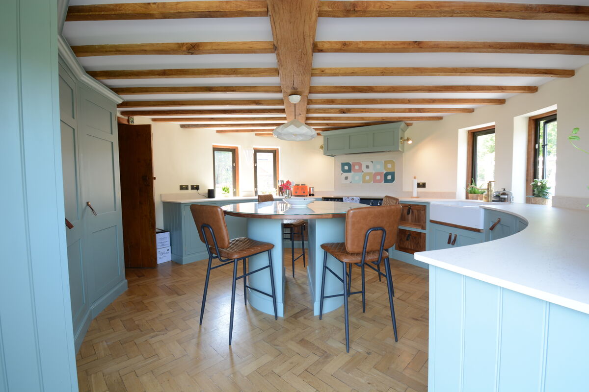 Which Colours Work With Green?