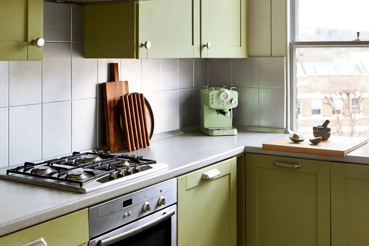 Try A Green Kitchen For A Fresh Look, Paint Ideas And Tips - Mylands, image size:1200x800
