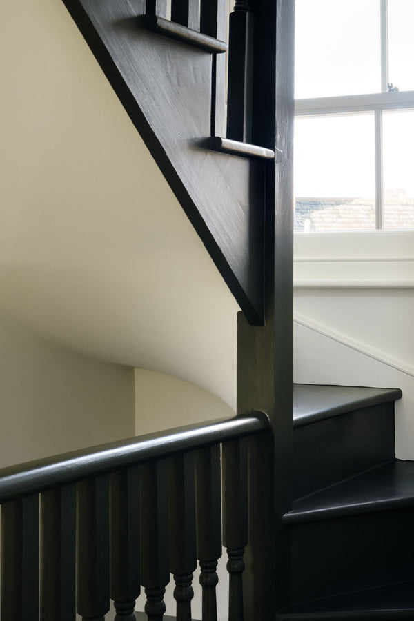 St James™ No.40 (Walls) Messel™ No.39 (Stairs & Woodwork) - Newsletter and web.jpg__PID:cb2f2db5-d9ee-4324-952a-73979a63f8a4