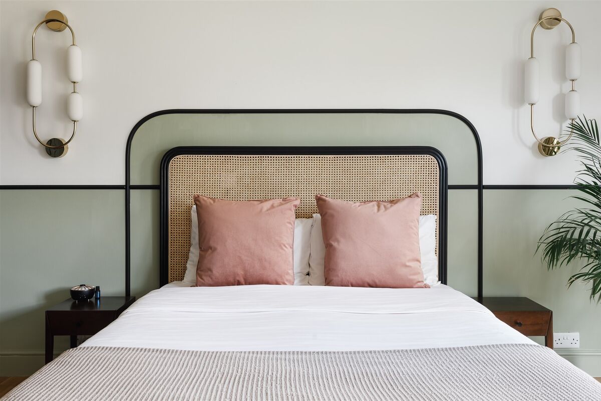 10 Grey Paint Bedroom Ideas for a Stylish Look