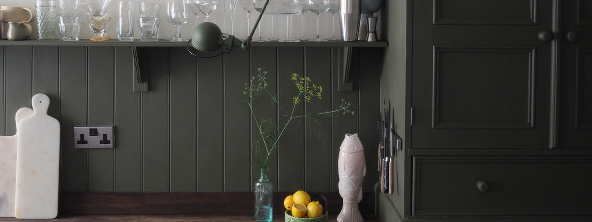 Dark Green Paints