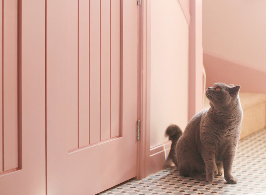 Dusty Lilac woodwork  painted with Pale Lilac No.246